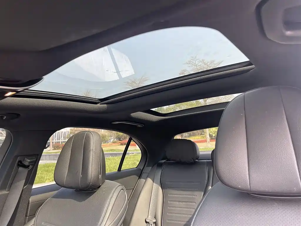 Mercedes-Benz C-Class 2022 Facelift C 260 L Sport фото 13