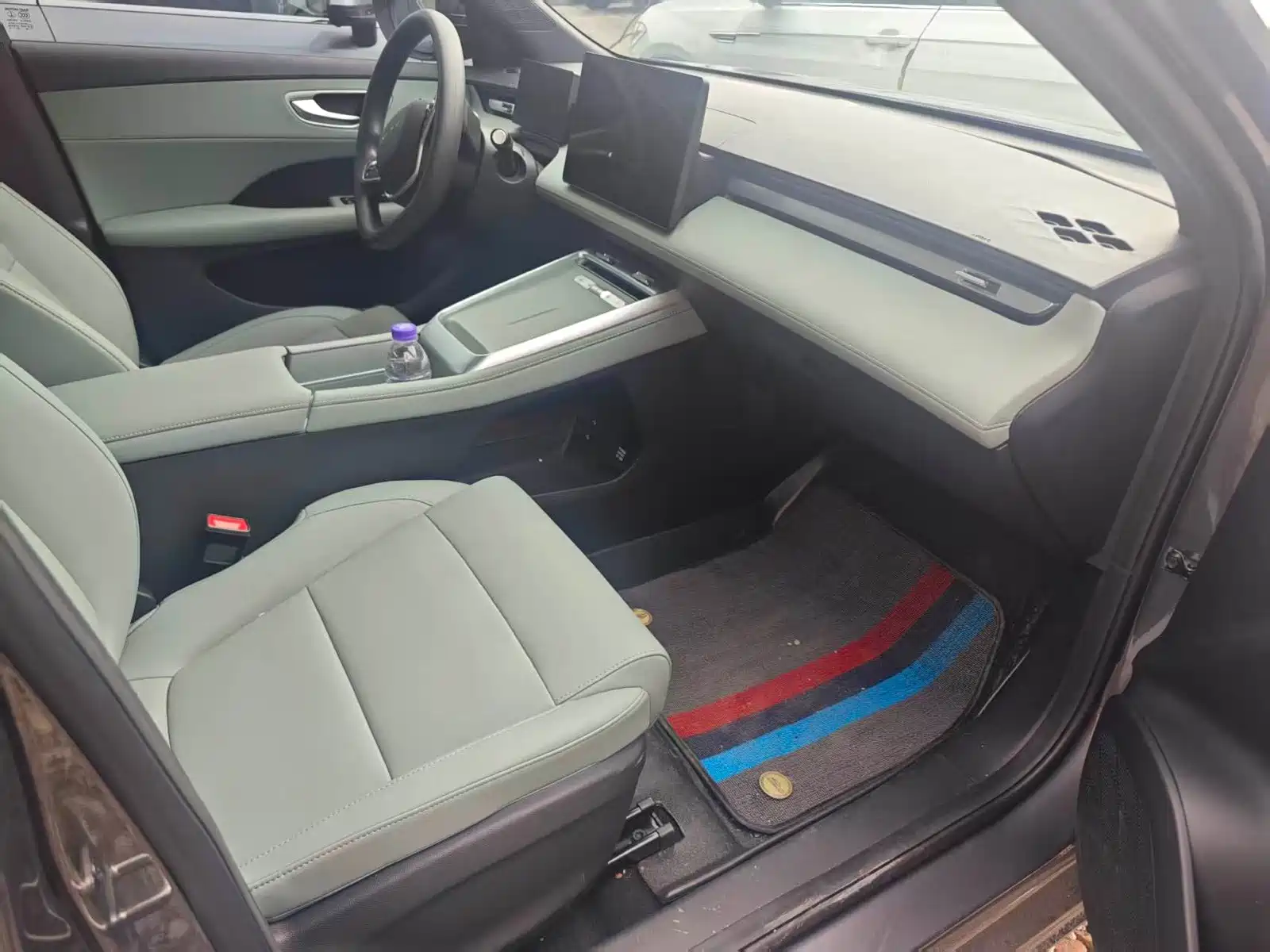Photo 7 - Roewe D6