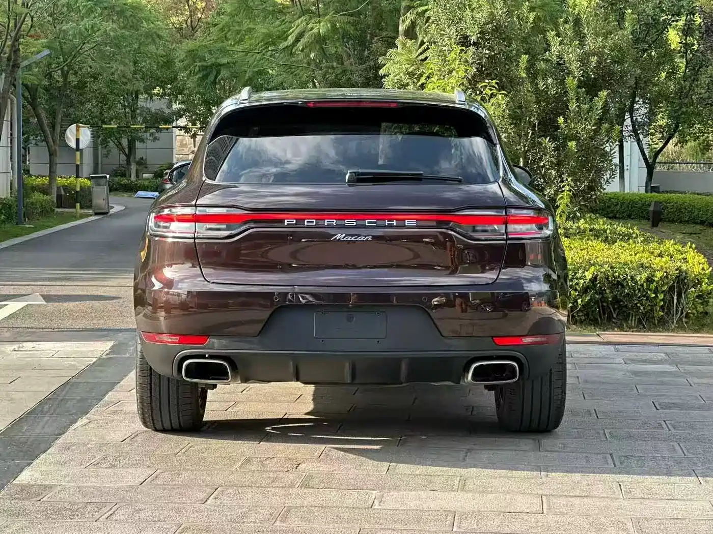 Porsche Macan 2017 Macan 2.0T фото 8
