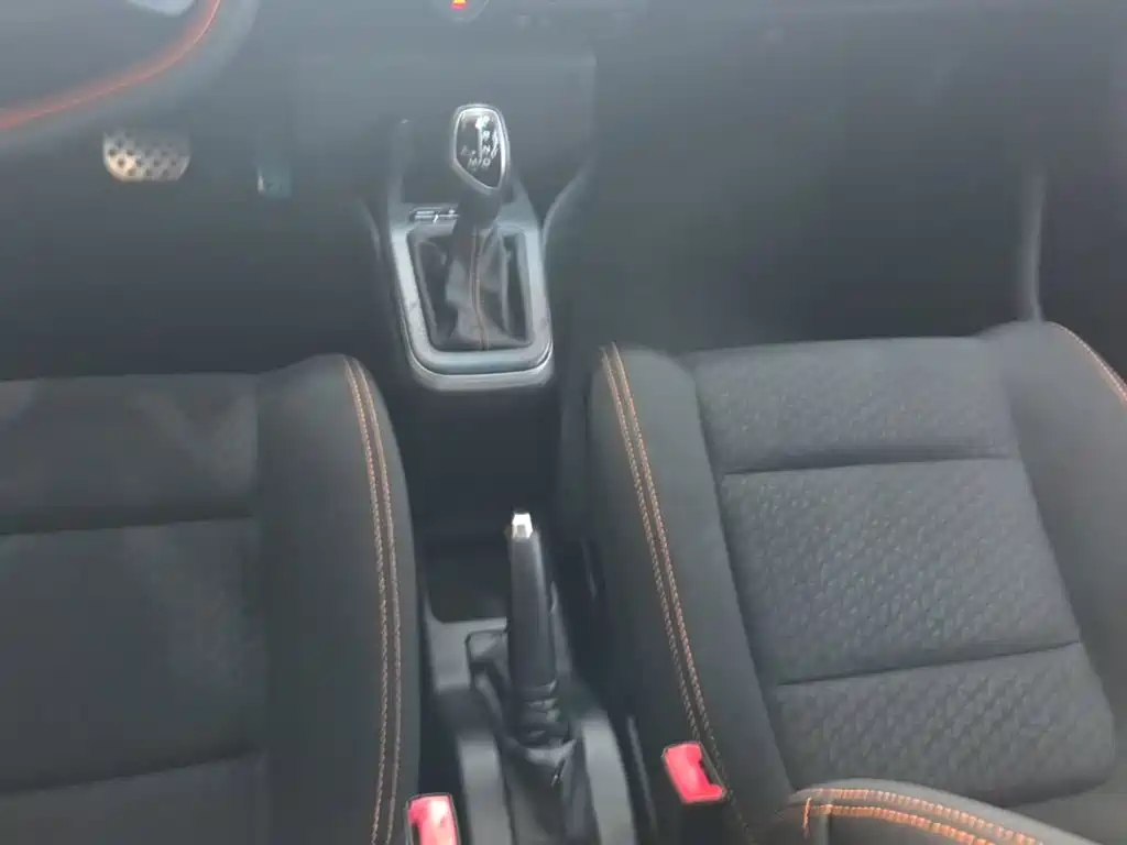 Geely Yuanjing X1 2019 2017 1.3L Auto Fun Edition