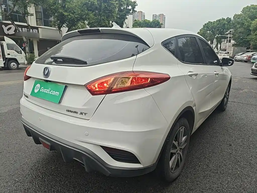 Changan Eado XT 2017 2016 1.6L Manual Stylish Cool Edition