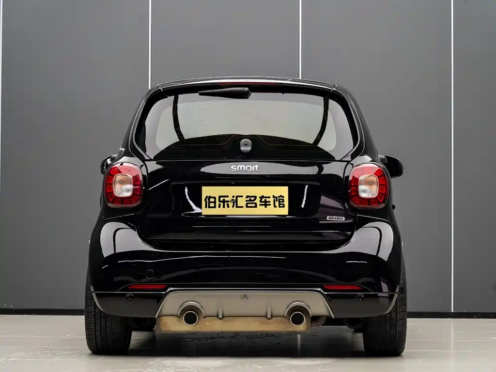 Brabus smart fortwo 2018 2018 0.9T Hardtop BRABUS Xclusive