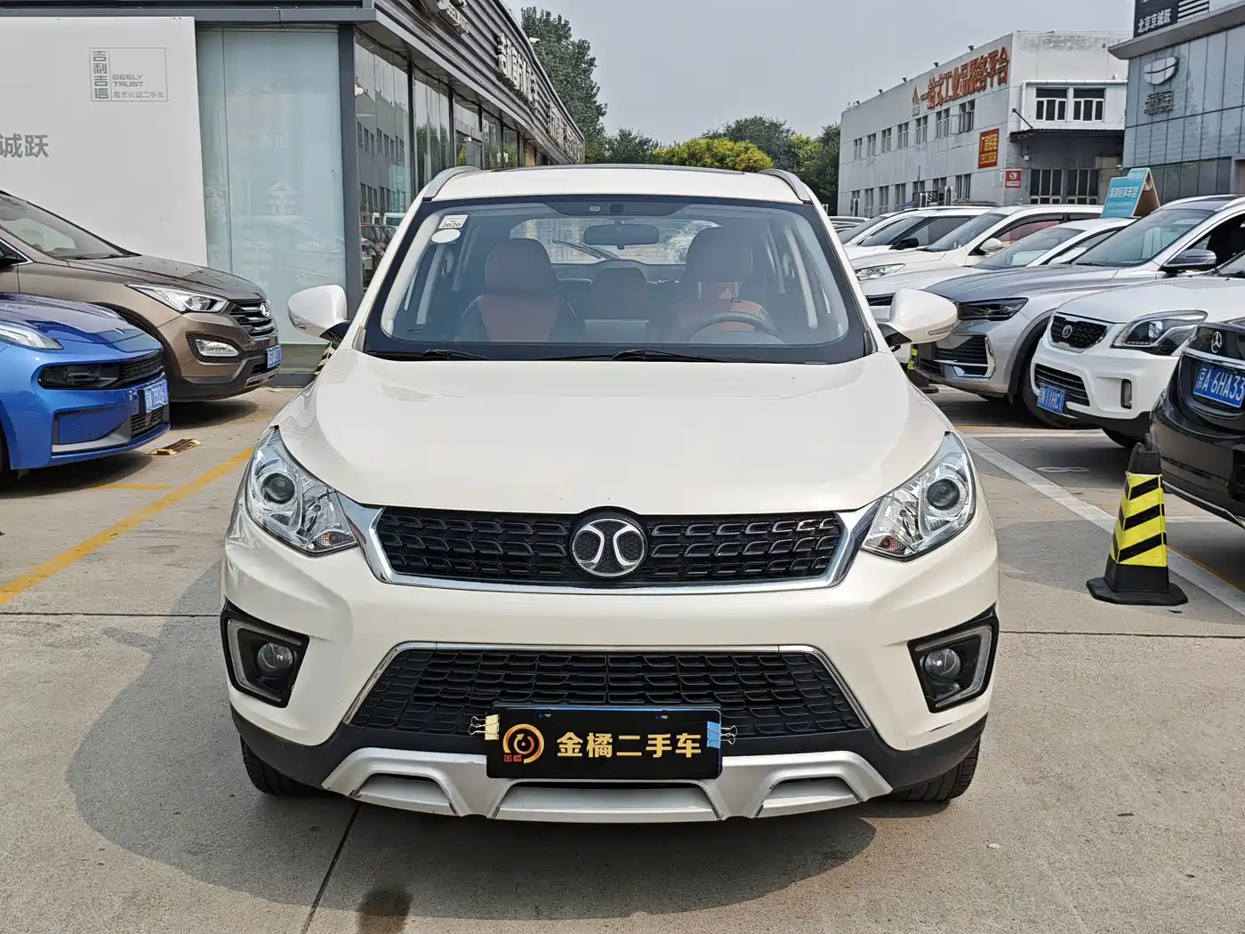 BAIC Senova X35 2018 2016 1.5L Automatic Luxury Edition