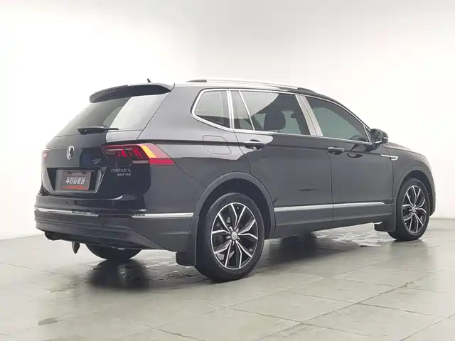 Volkswagen Tiguan L 2019 Facelift 330TSI Auto 2WD Smart Luxury China VI — фото 2
