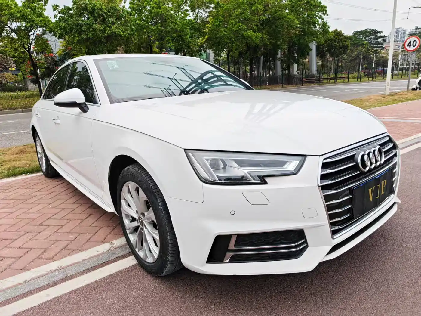 Audi A4L 2019 40 TFSI Progressive (China V) фото 3