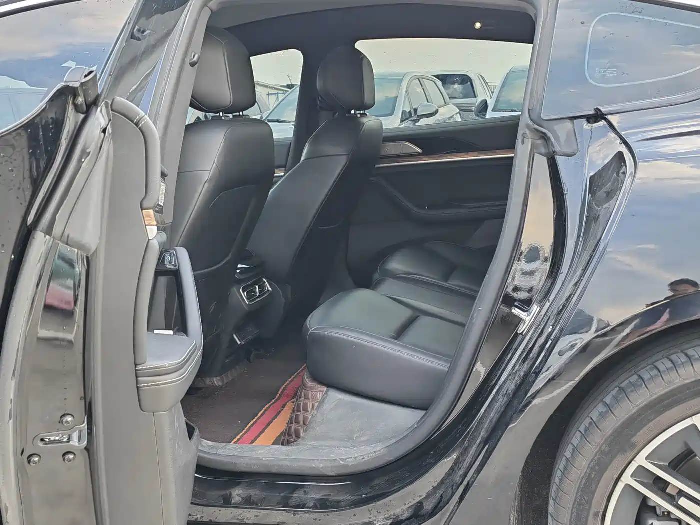 Nezha Auto Nezha S 2024 2024 Model Pure Electric 520km RWD Lite Edition