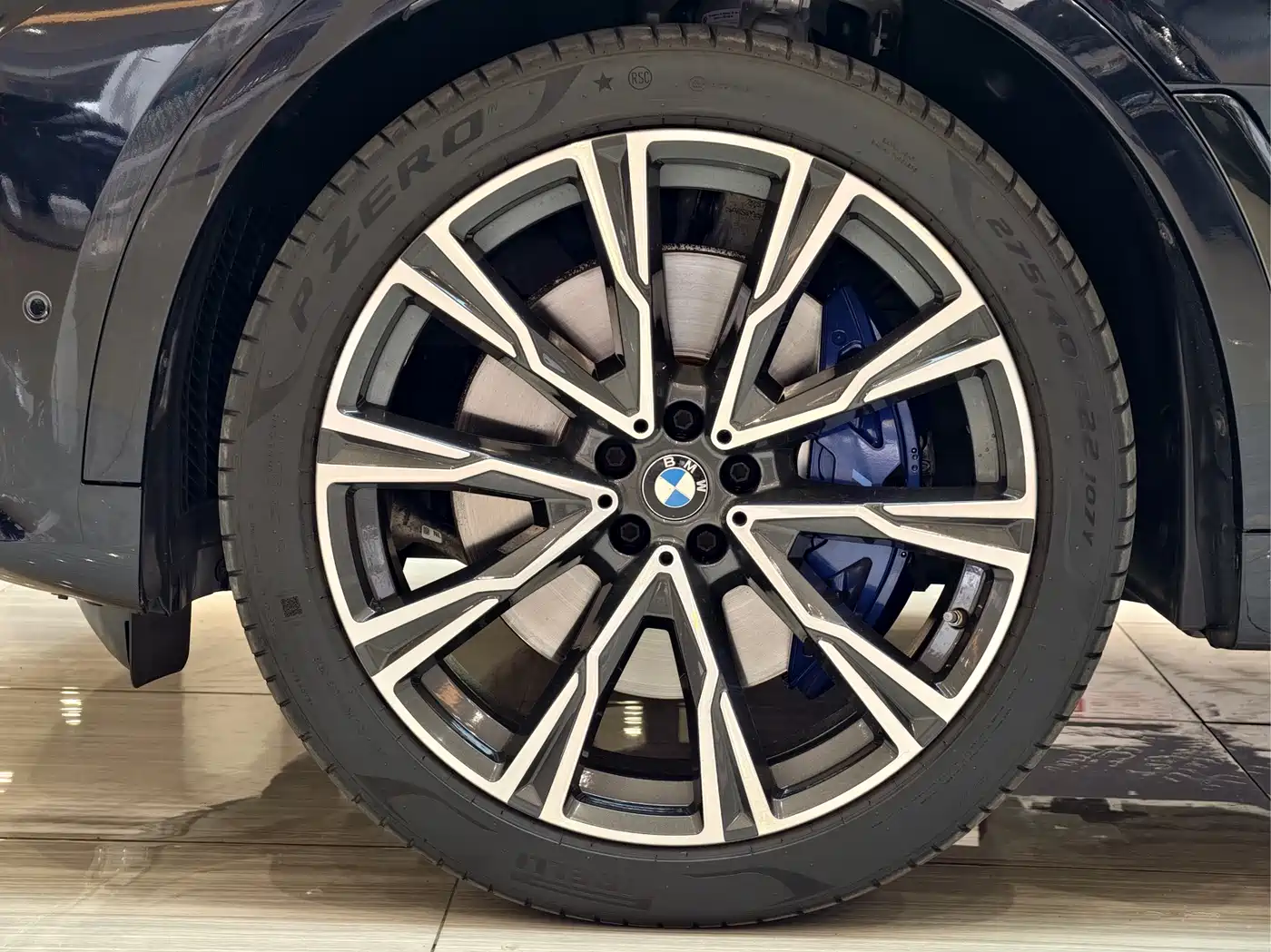 BMW X7 2019 xDrive40i Executive M Sport Package фото 25