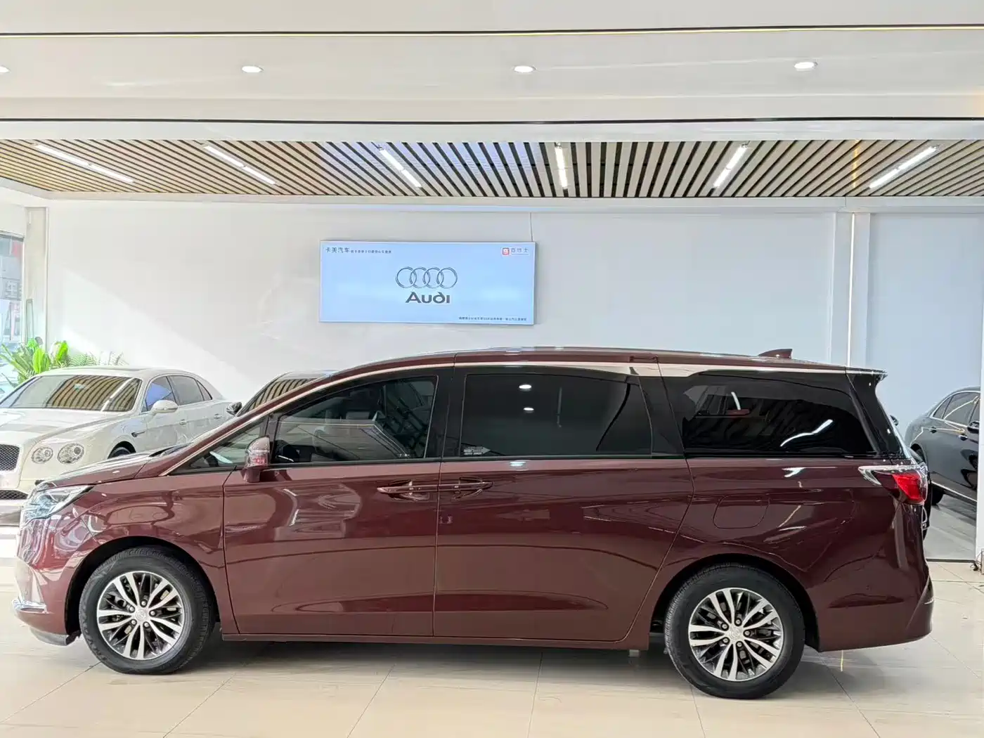 BUICK GL8