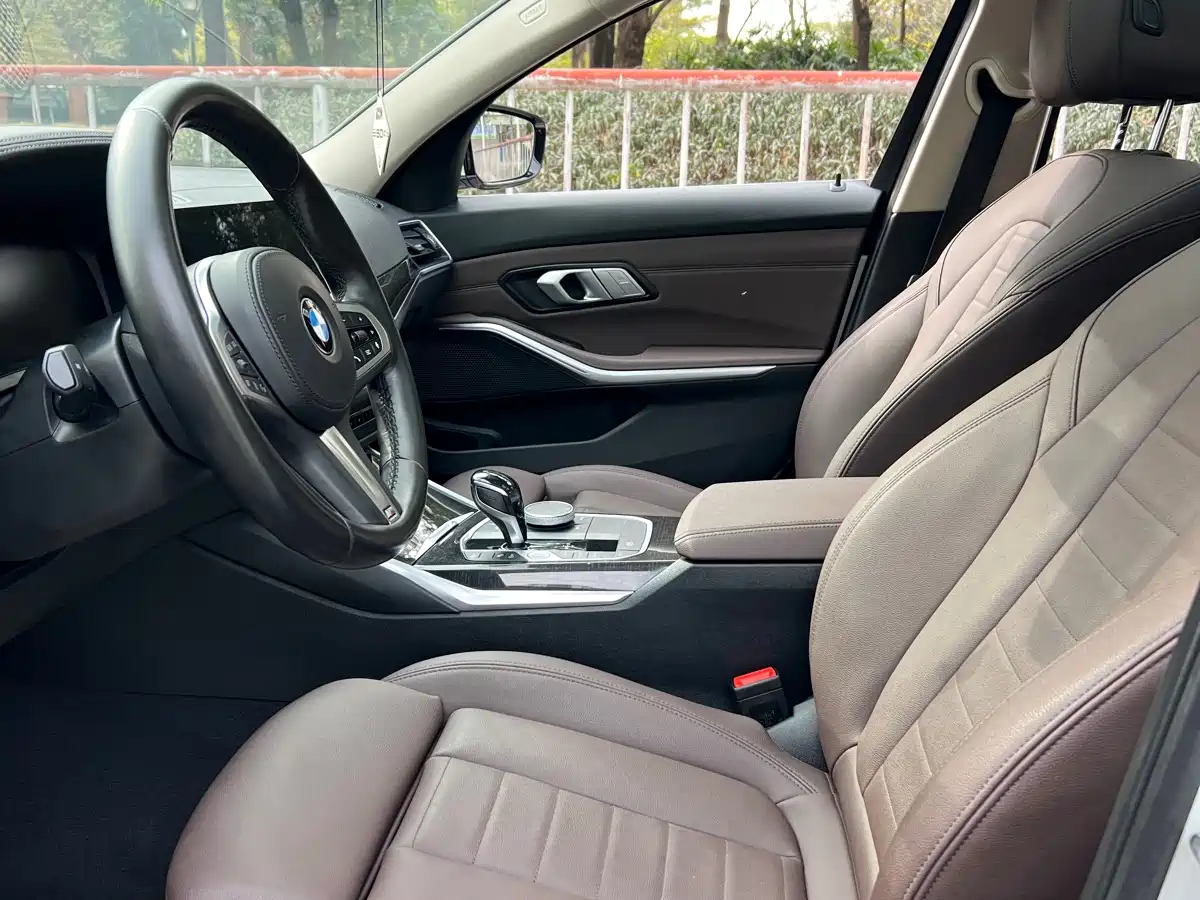 BMW 3 Series 2021 Second Facelift 325Li M Sport Package фото 8
