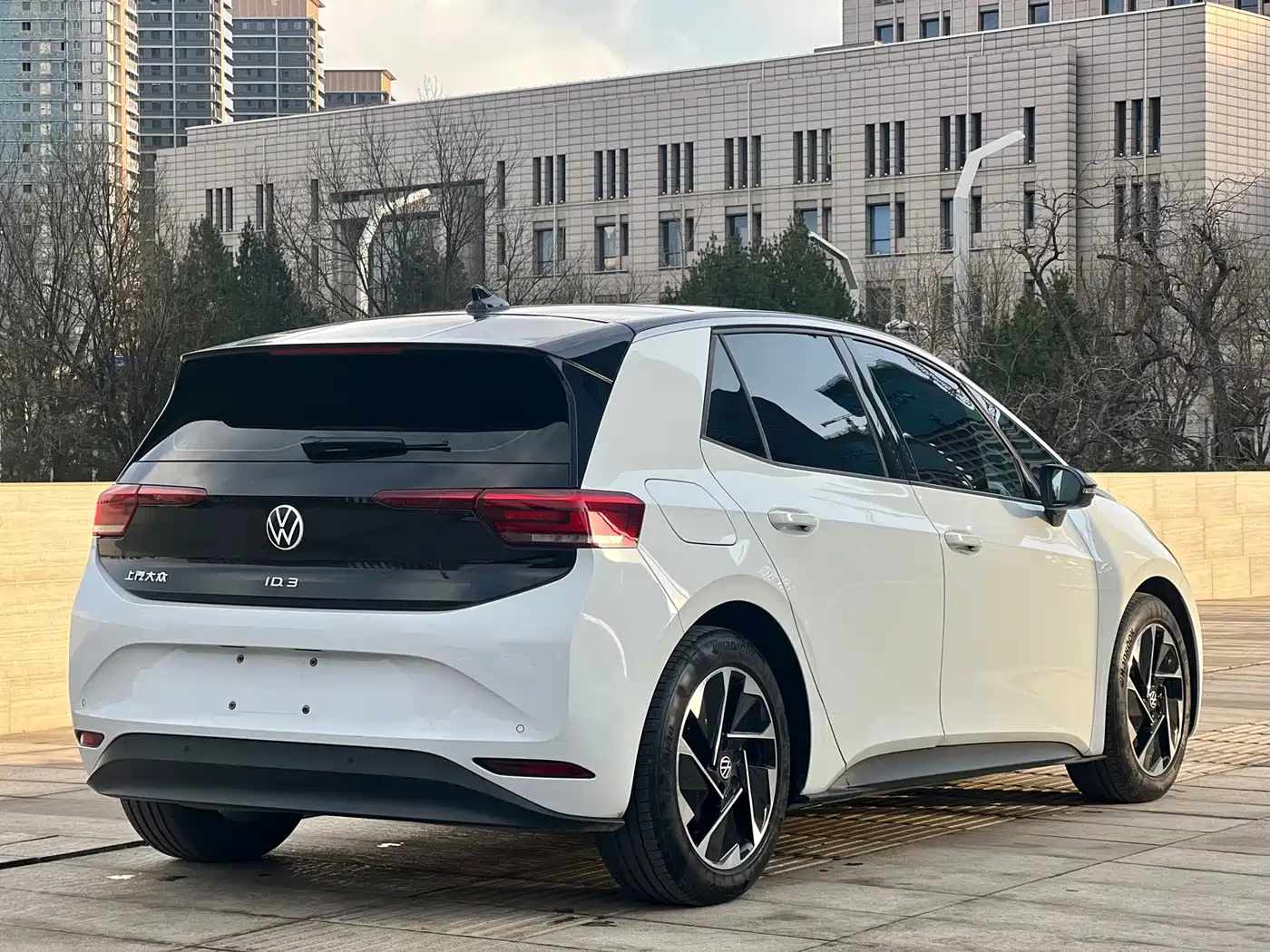 VOLKSWAGEN ID.3
