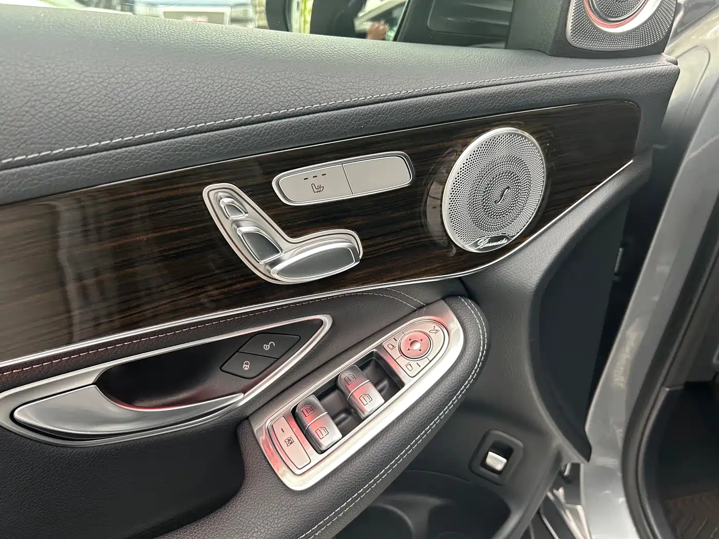 Mercedes-Benz GLC 2019 GLC 260 4MATIC Dynamic фото 8