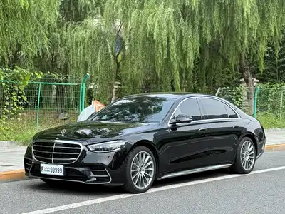 Mercedes-Benz S