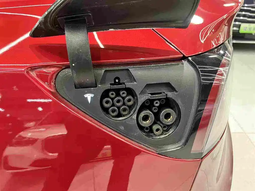 Фото 31 - Tesla Model 3 (Import)