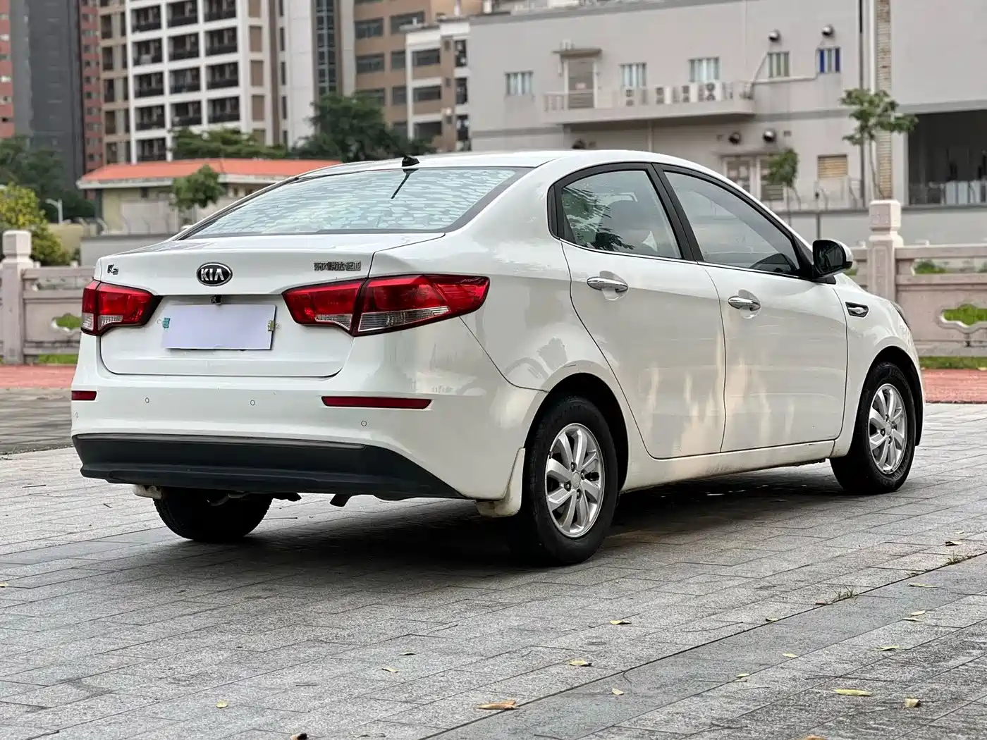Kia K2 2015 Sedan 1.4L MT GLS фото 4