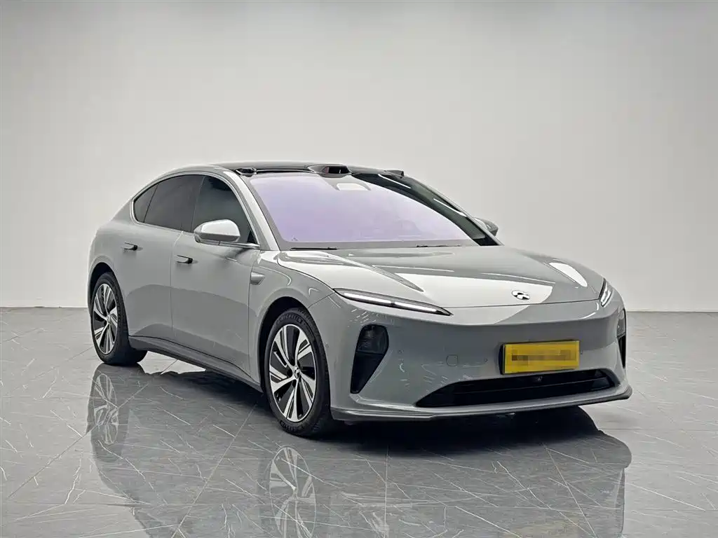 NIO NIO ET5