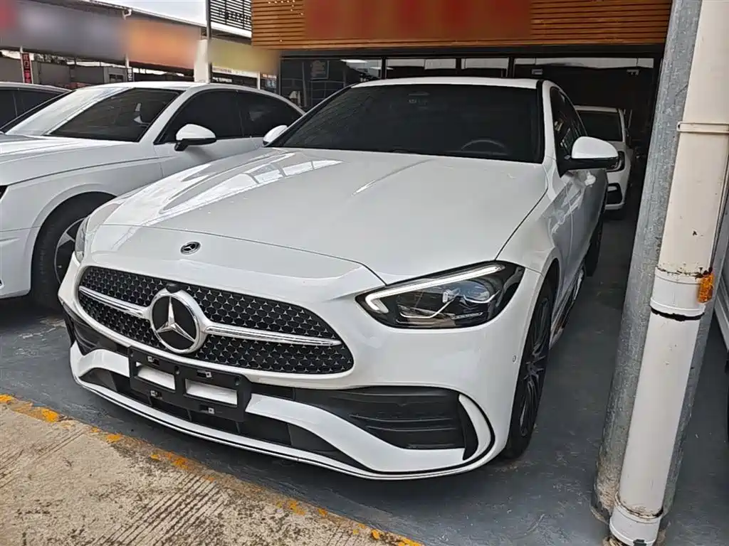 Фото 2 - Mercedes-Benz C-Class