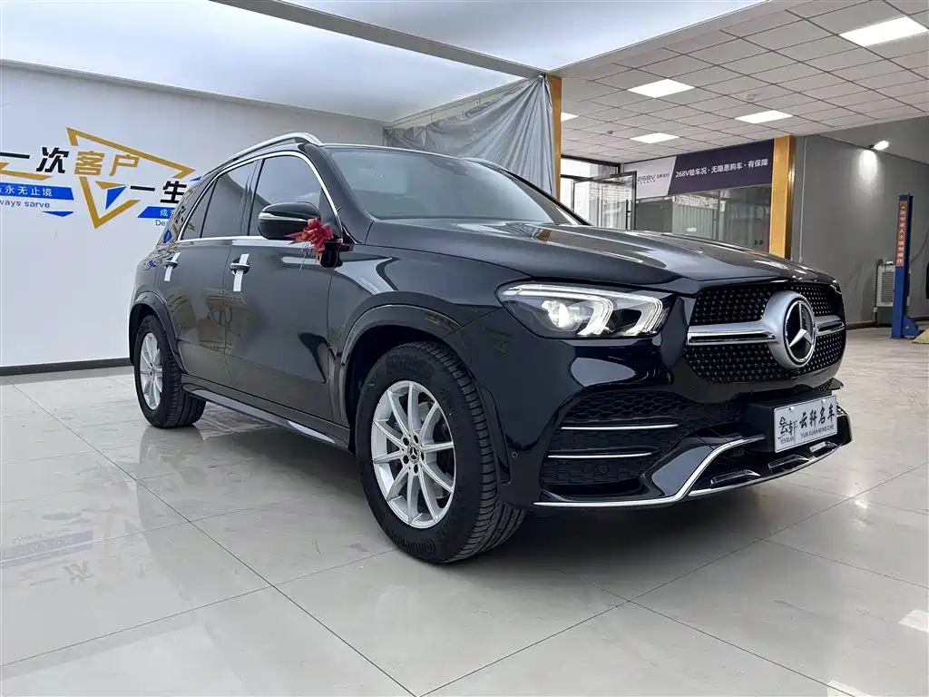 Mercedes-Benz GLE 2021 GLE 350 4MATIC Fashion фото 3