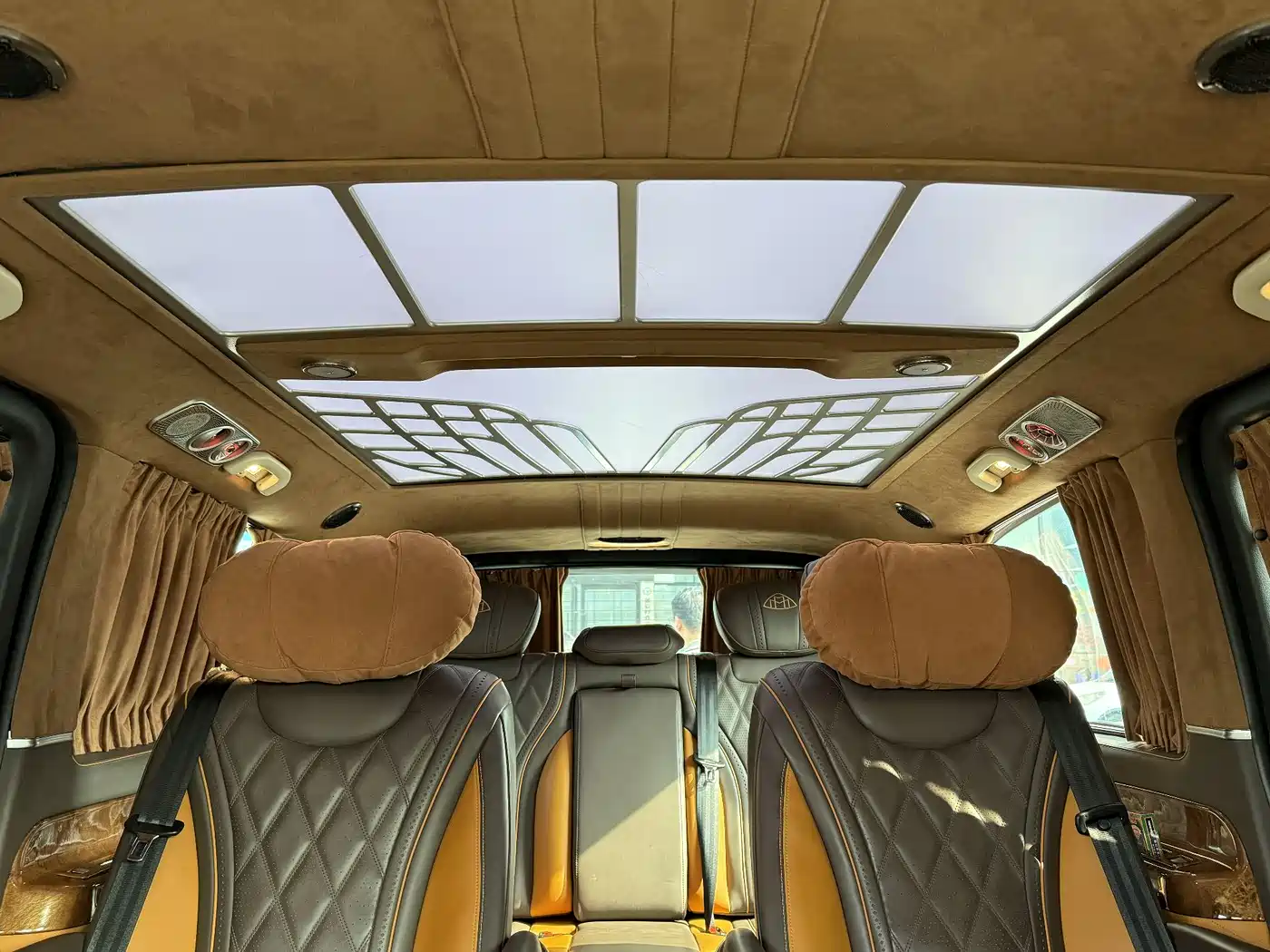 Mercedes-Benz Vito 2020 2.0T Business Edition (7-seater) фото 19