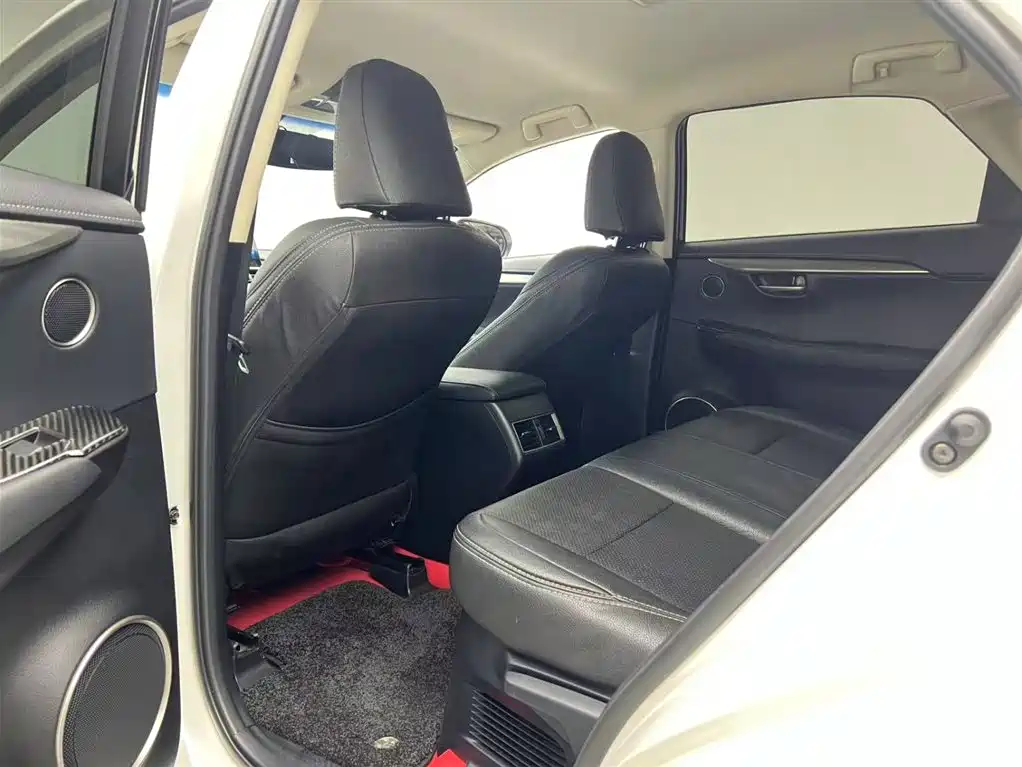 Lexus NX 2015 200 FWD Premium фото 11
