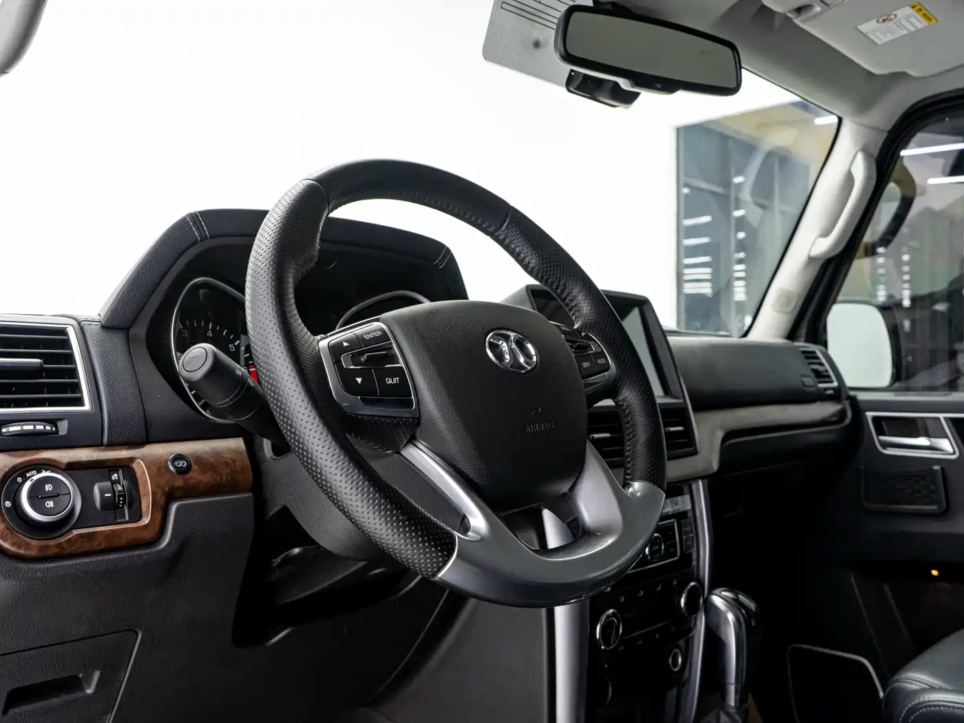 BAIC ORV Beijing Off-Road BJ80 2020 2.3T Automatic Excellence Tribute Edition фото 5