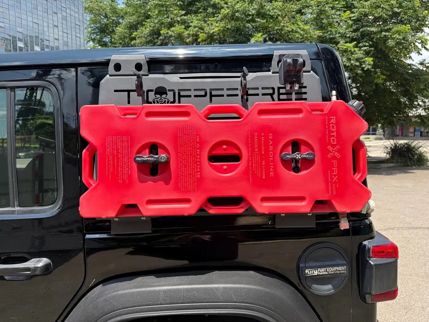 Фото 22 - Jeep Wrangler