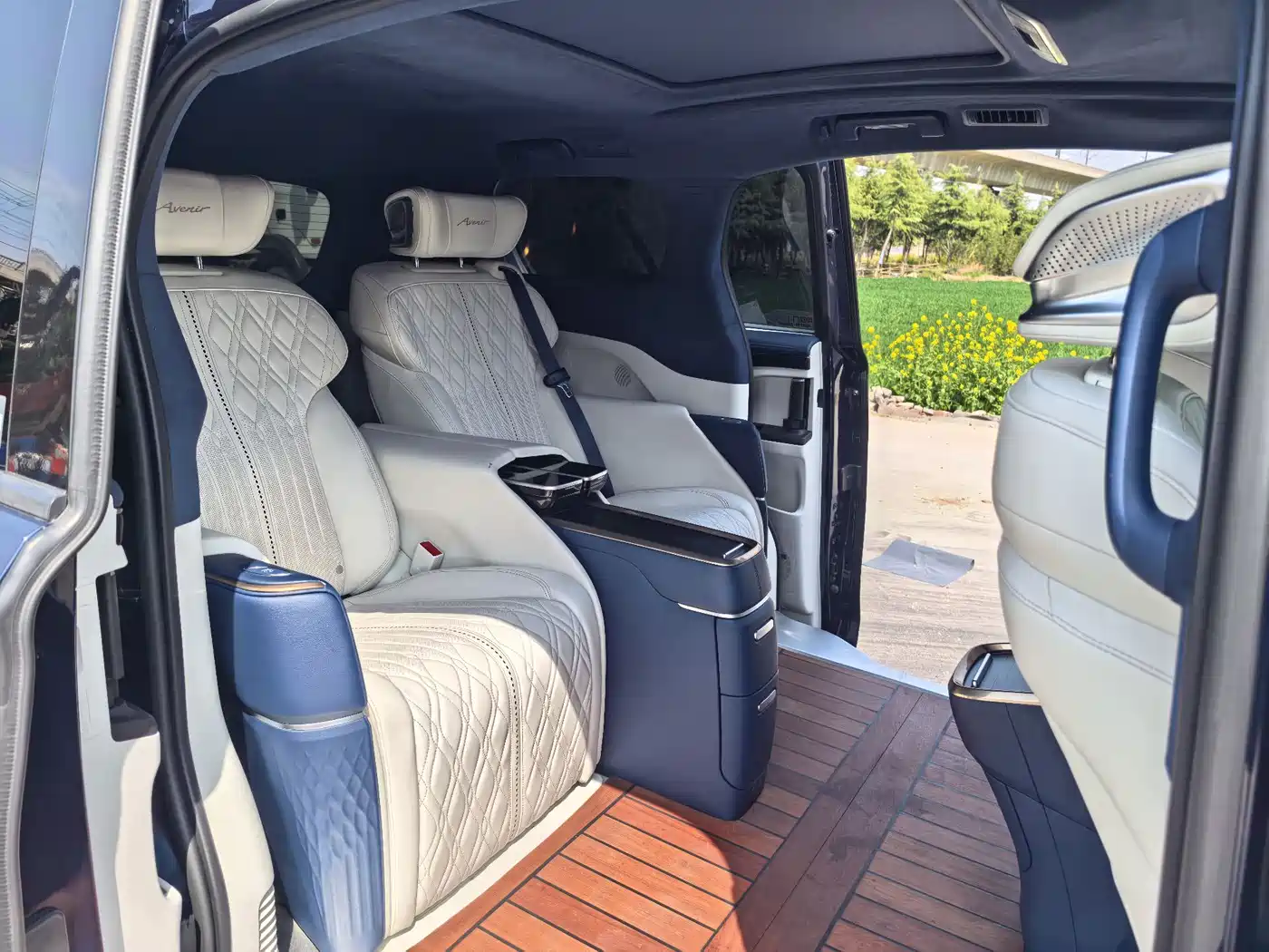 Buick GL8 2020 Avenir Four-Seat Prestige Edition фото 8