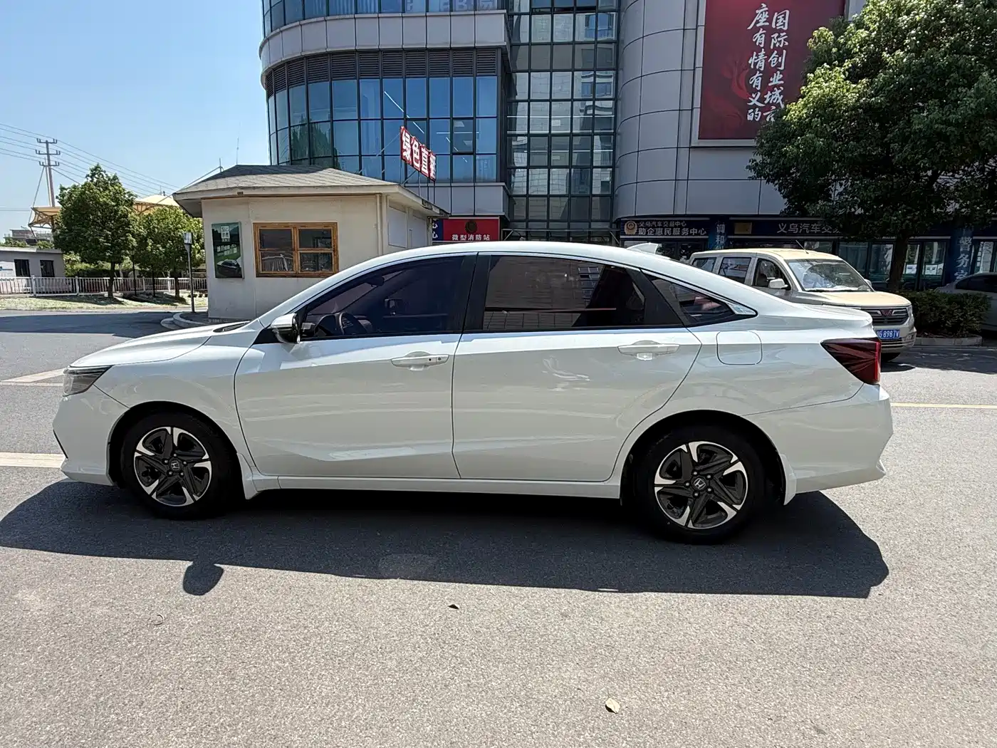 Honda ENVIX 2020 2019 180TURBO CVT Joy Edition China VI