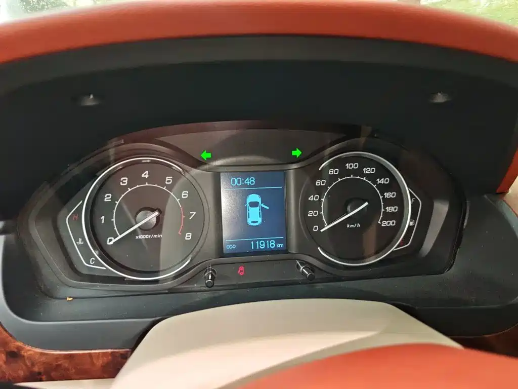 BAIC Senova X25 2017 2015 1.5L Automatic Elite