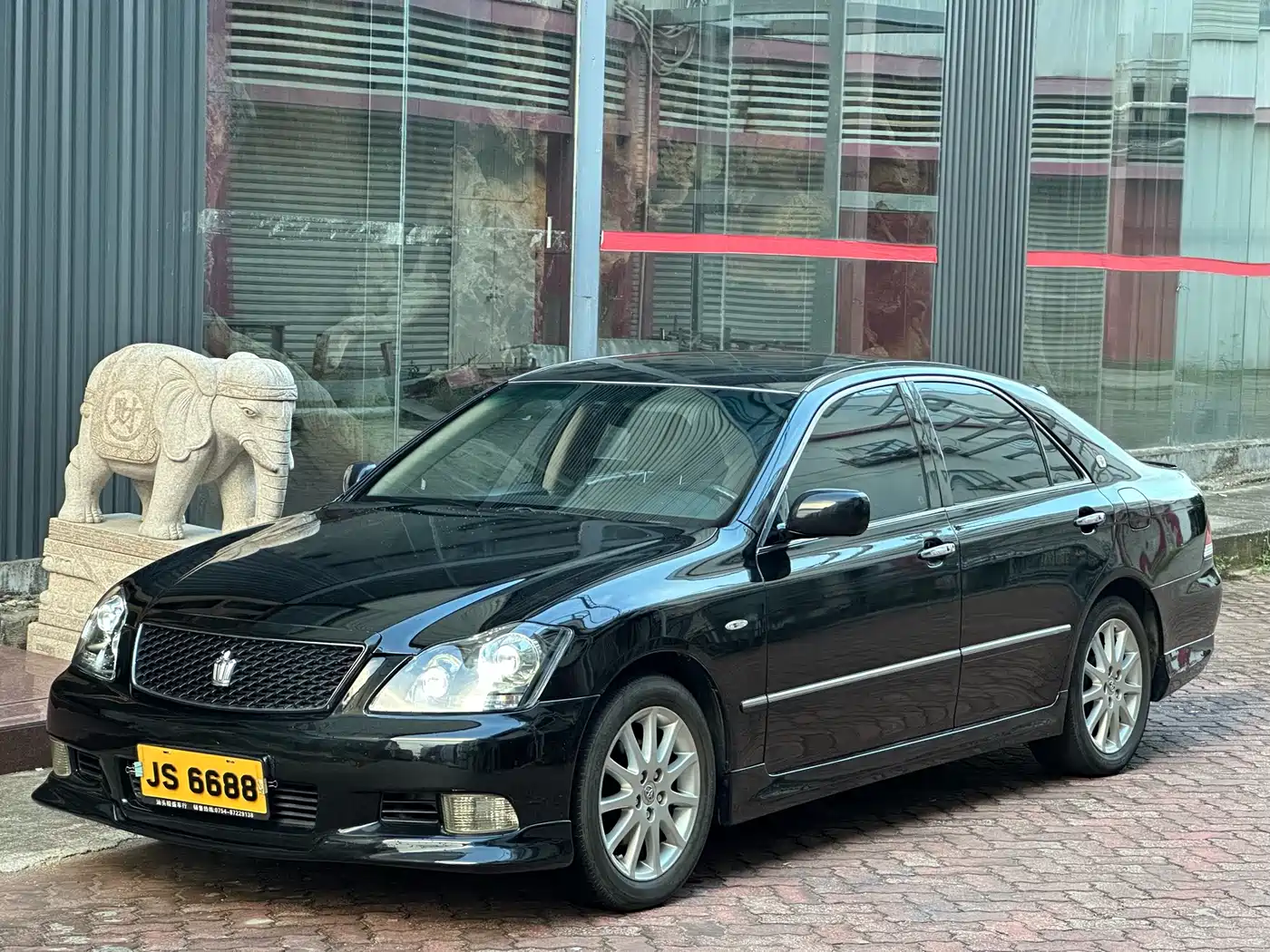 Toyota Crown 2005 Model 3.0L Royal Saloon G