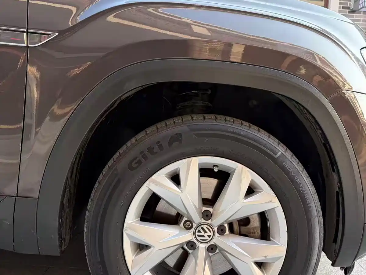Volkswagen Teramont 2019 380TSI 4WD Comfort China VI фото 18