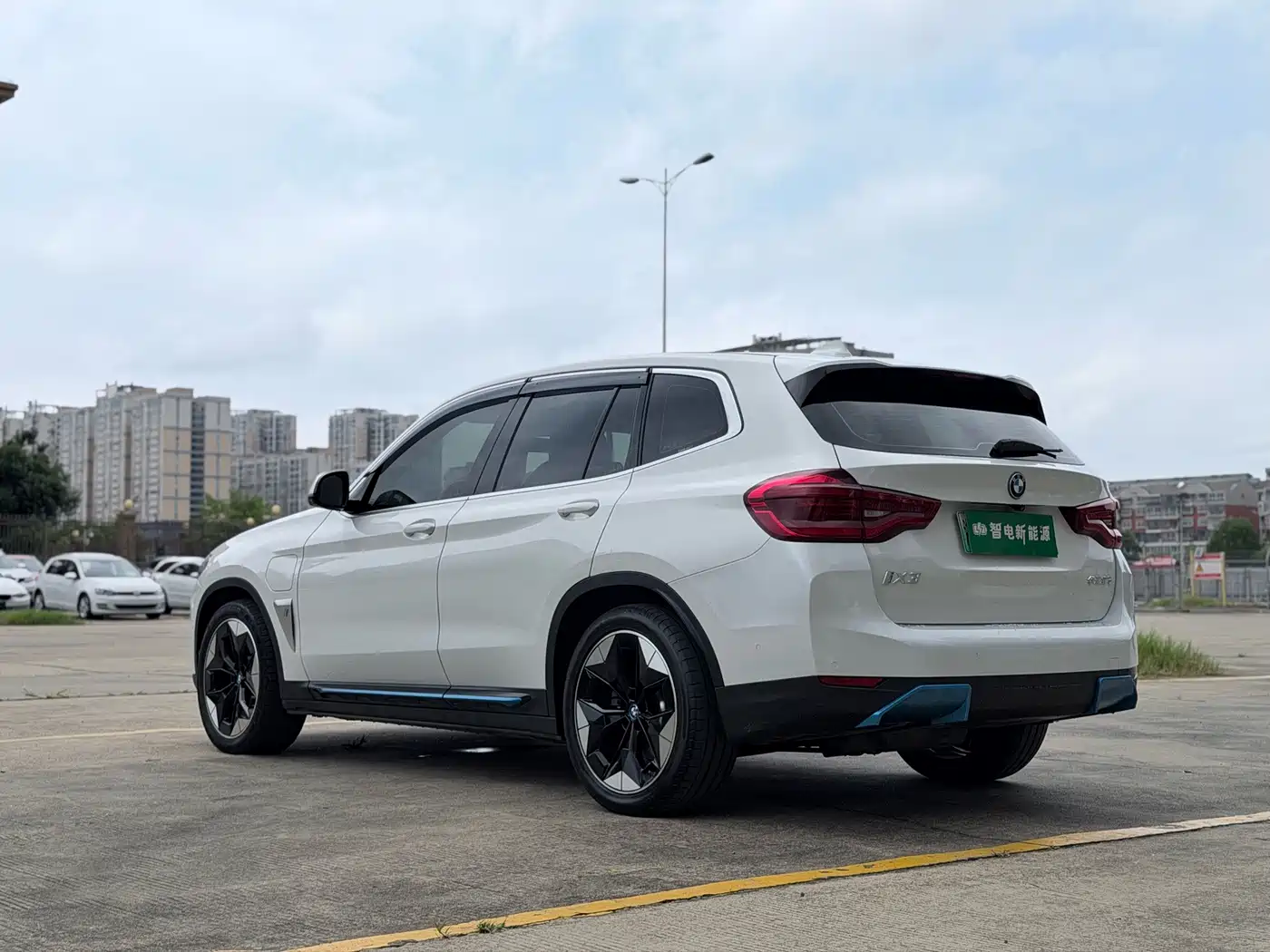 BMW iX3 2021 2021 Pioneer