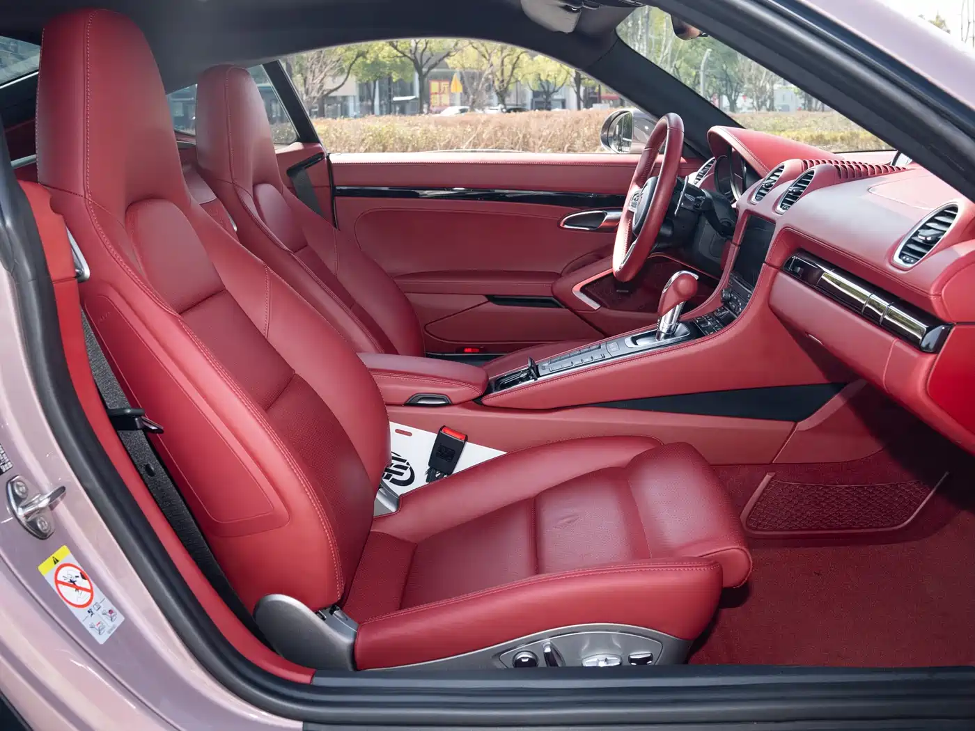 Porsche 718 2022 Cayman T 2.0T фото 15