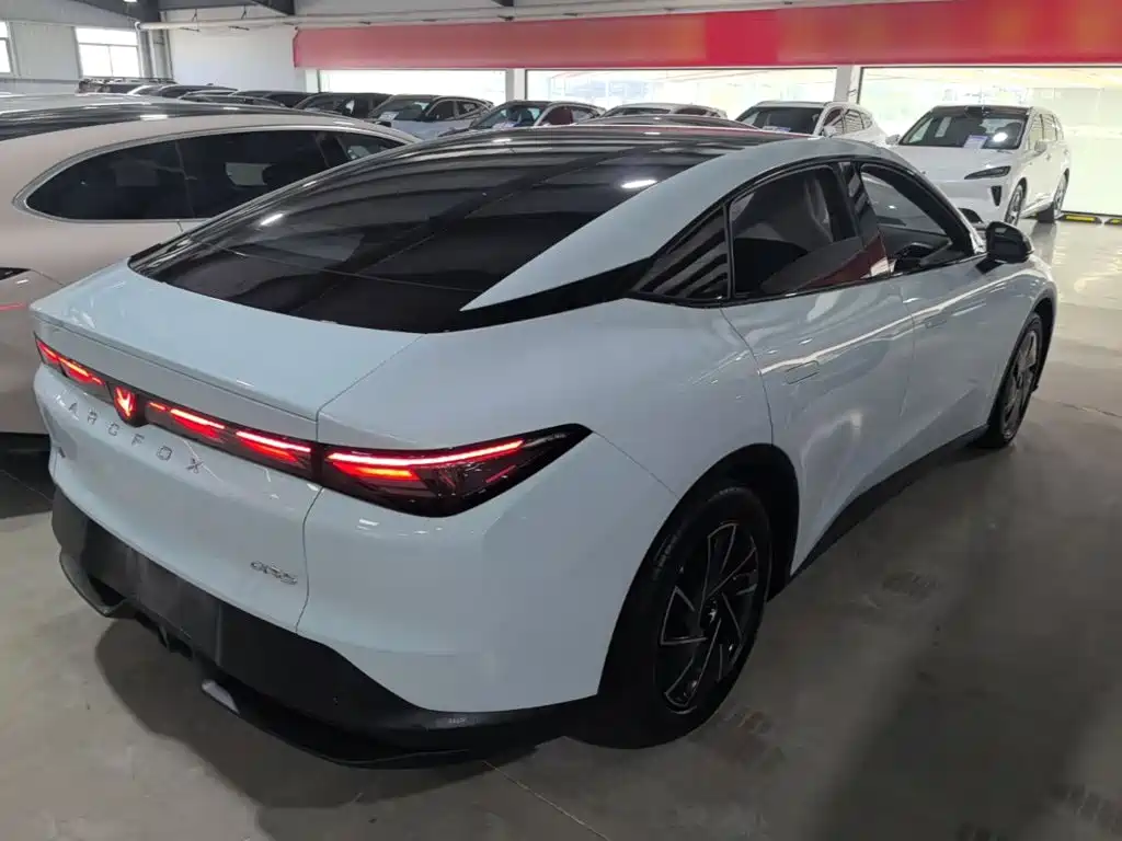 Фото 7 - ARCFOX Alpha S5