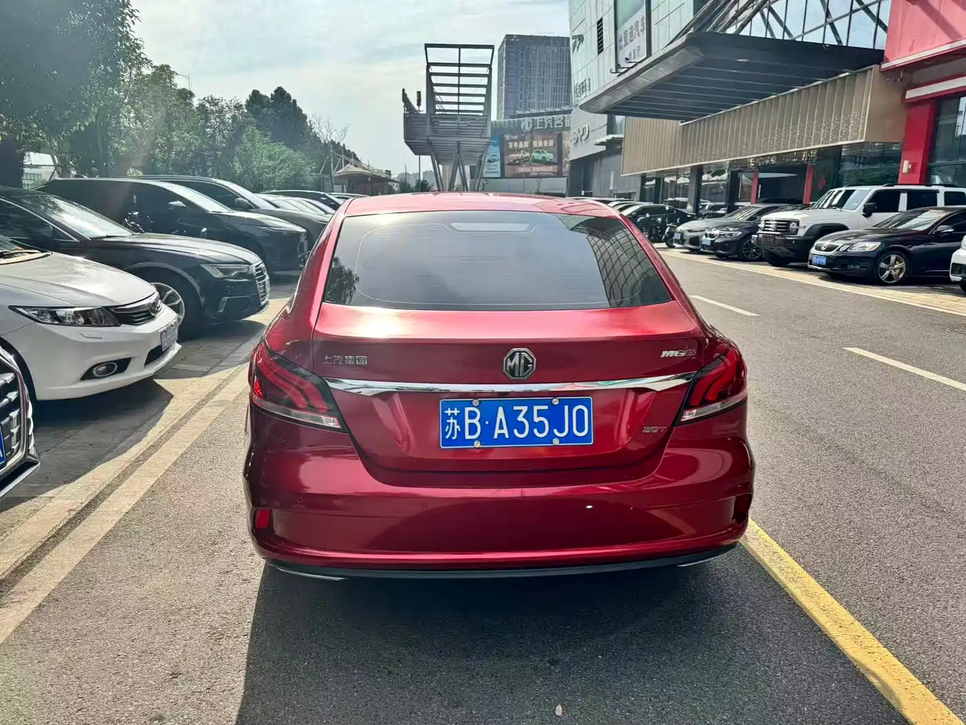 MG MG6 2018 2017 20T Automatic Luxury Smart Connect Version (China V)