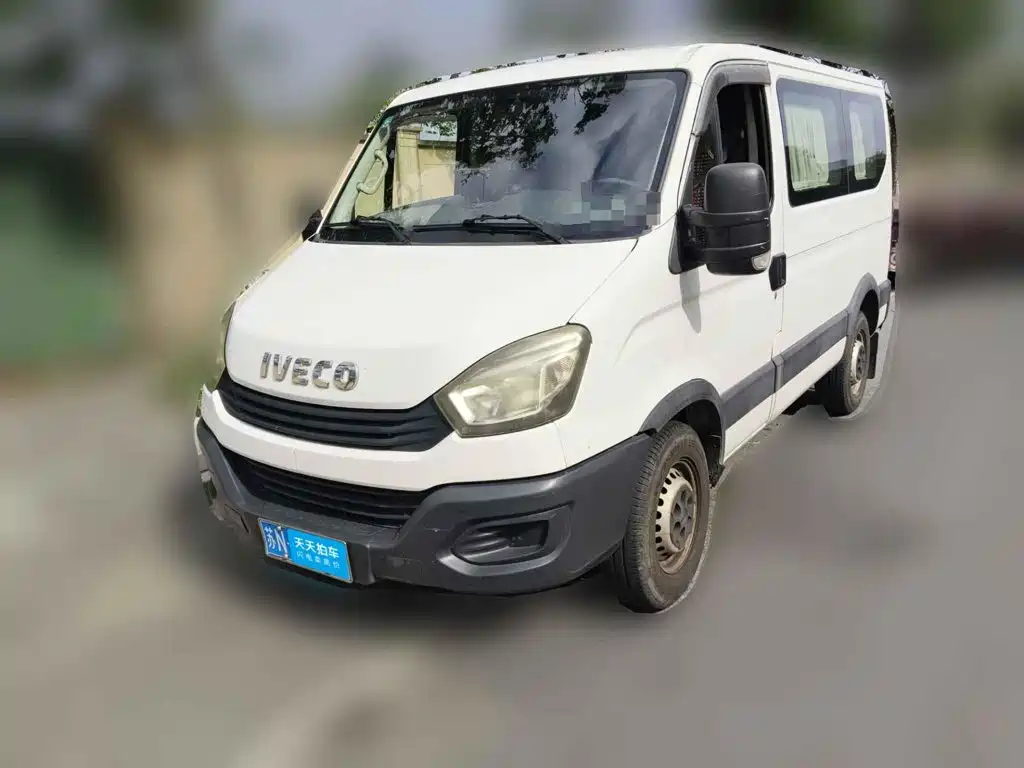 Iveco Daily 2020 2018 2.3T Short Wheelbase Low Roof Multi-Purpose Vehicle with Sliding Door F1A