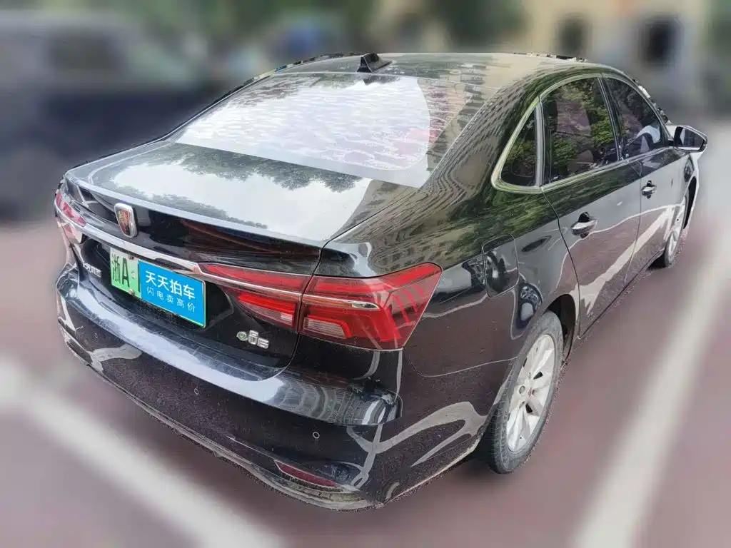 Roewe i6 New Energy 2019 2017 45T Hybrid Connected Smart Enjoyment Edition