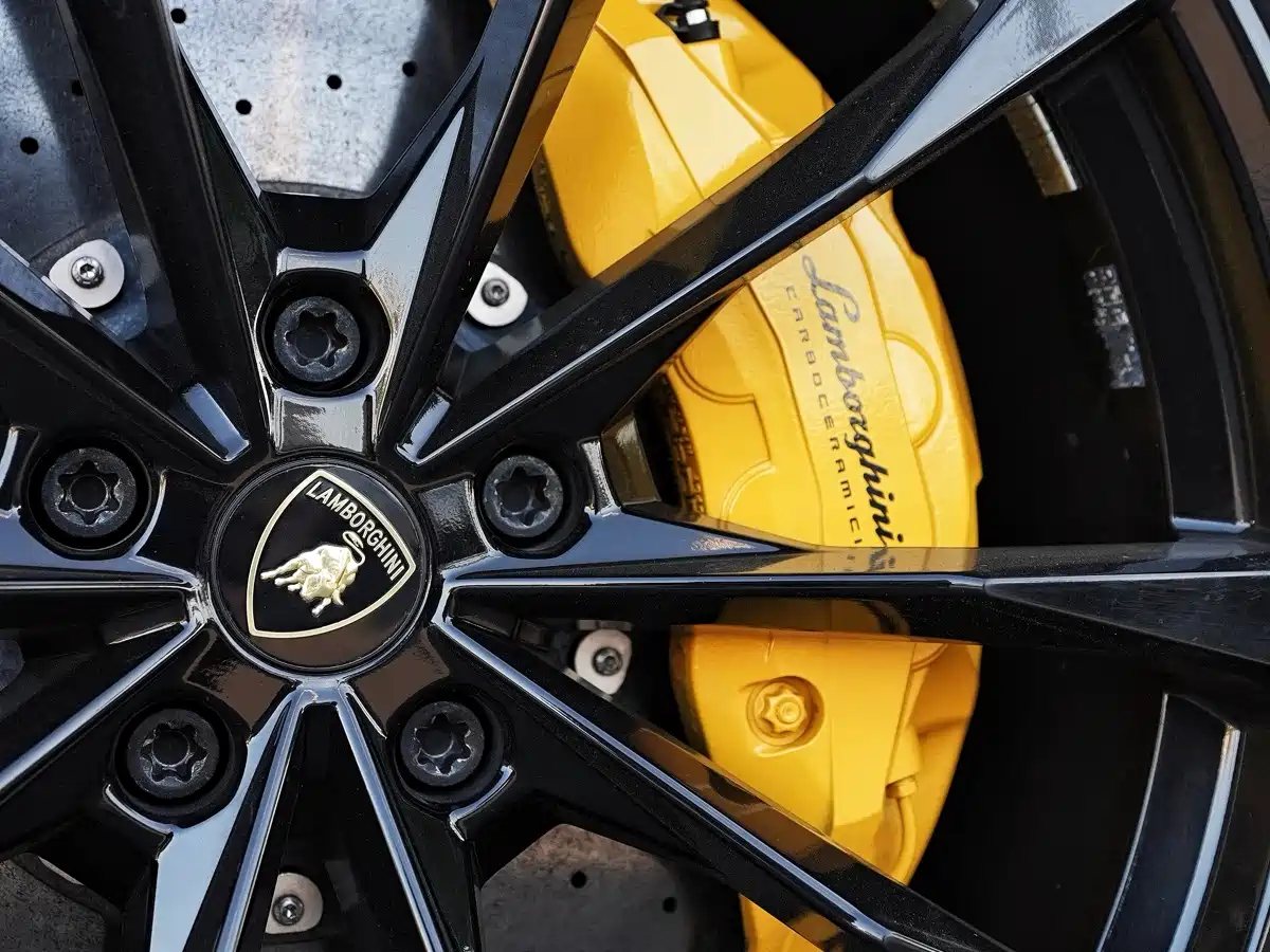 Lamborghini Urus 2021 4.0T V8 фото 20