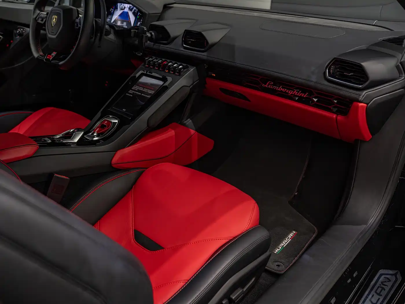 LAMBORGHINI HURACÁN
