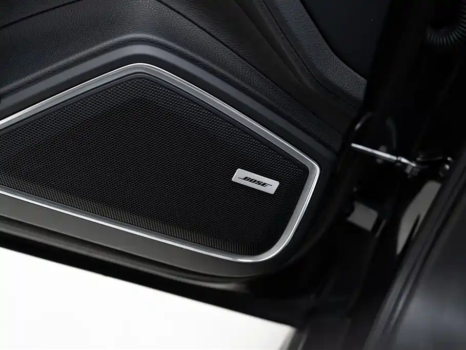 Porsche Panamera 2020 Panamera 10th Anniversary Edition 2.9T фото 18