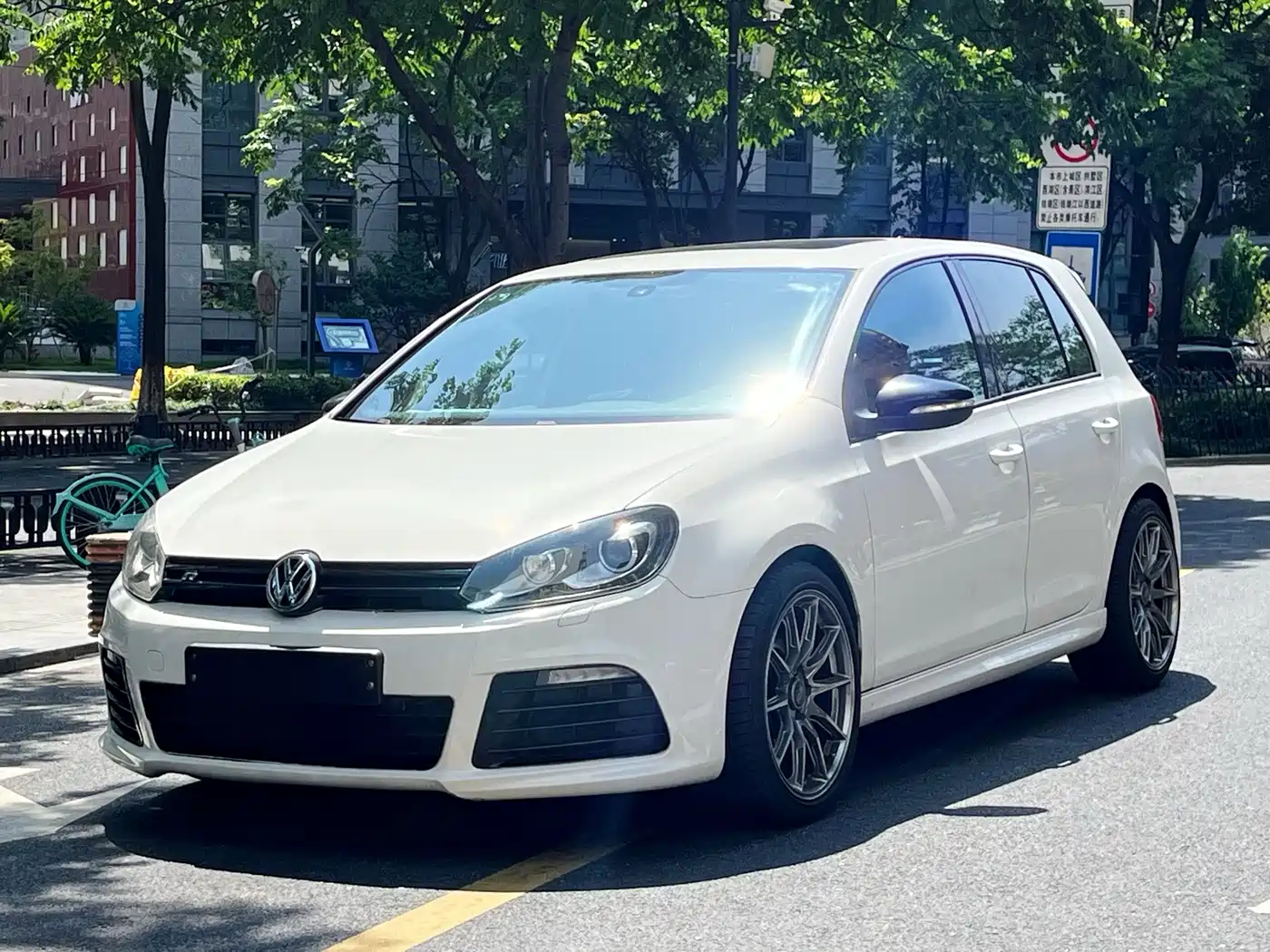 Volkswagen Golf (Import) 2014 2011 2.0TSI R