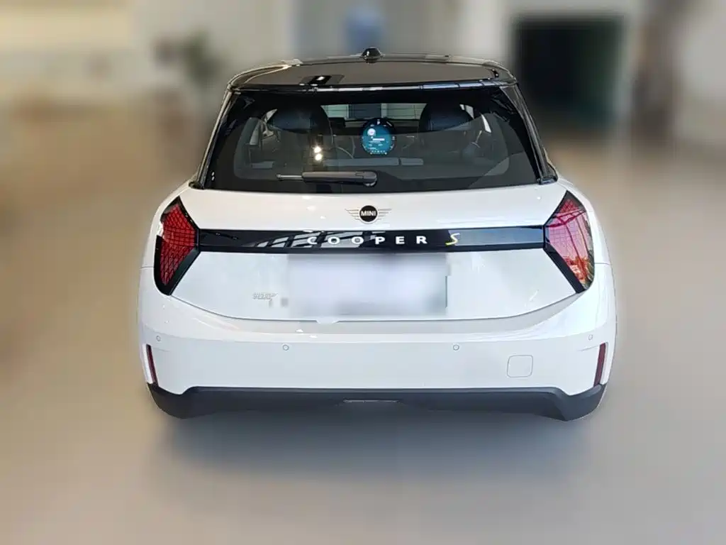 MINI Electric MINI COOPER 2025 2024 452km COOPER SE Artist
