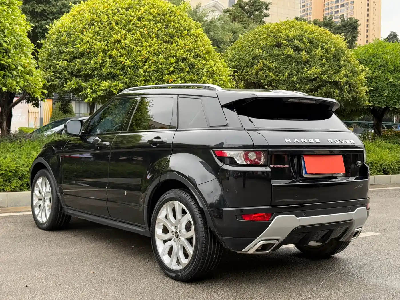 Land Rover Range Rover Evoque (Import) 2013 2.0T 5-door Premium Edition фото 6