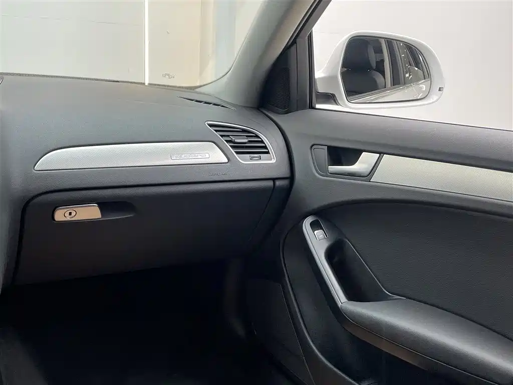 Audi A4 (Import) 2013 40 TFSI allroad quattro Comfort фото 24