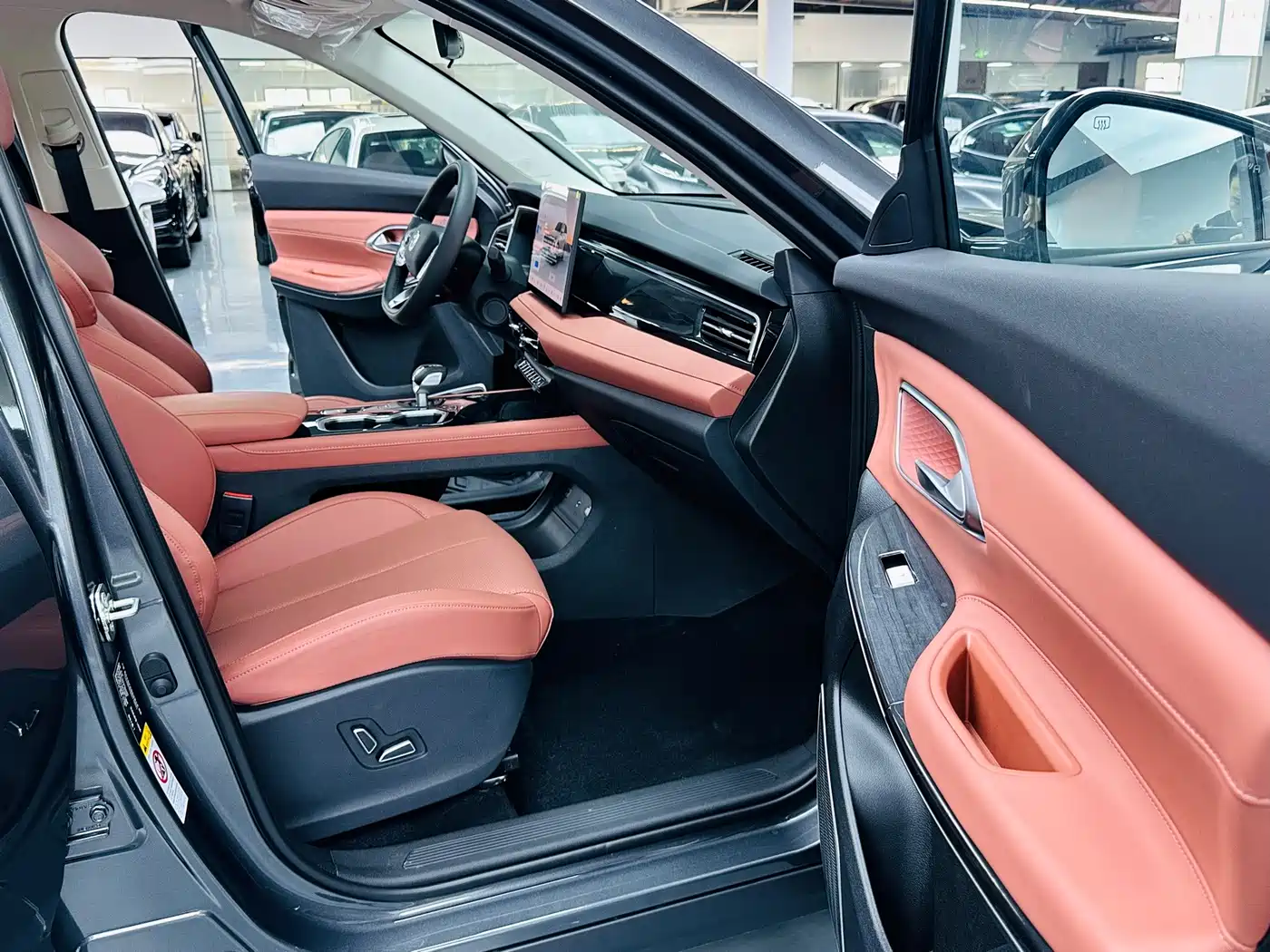 Changan CS75 2026 2025 PRO 1.5T Premium 7-Seater