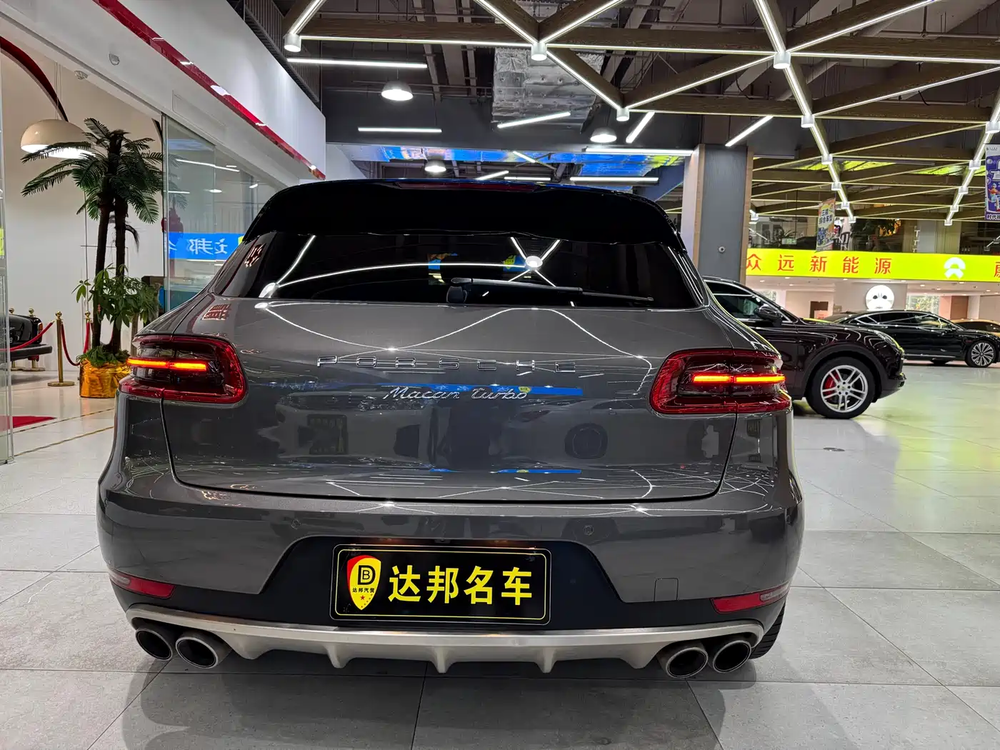 Porsche Macan 2014 Macan S 3.0T фото 14