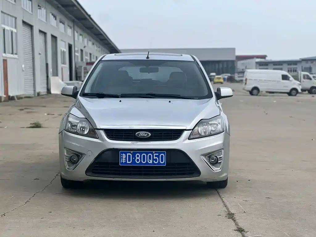 Ford Focus 2011 2011 Hatchback 1.8L Automatic Fashion