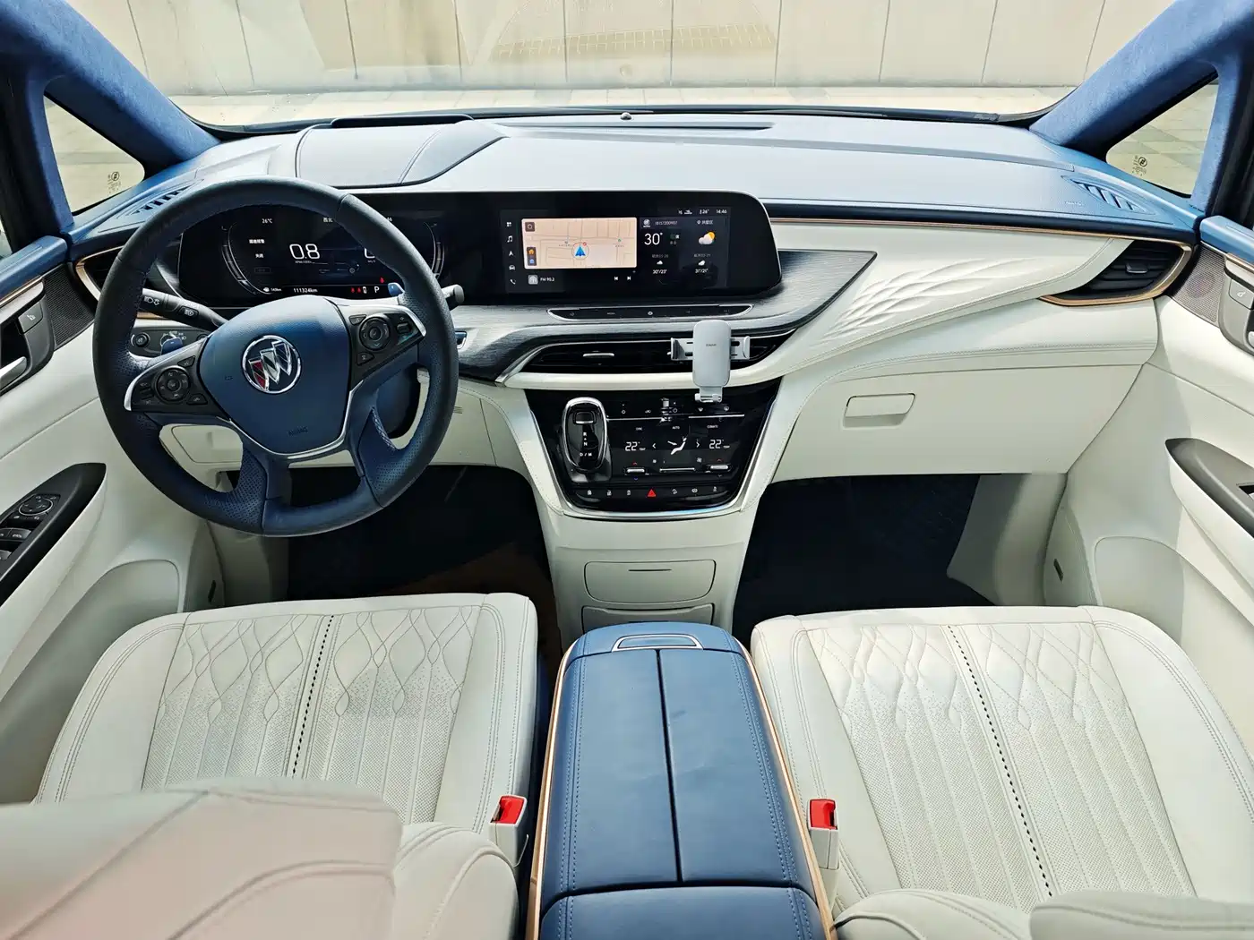 Фото 9 - Buick GL8