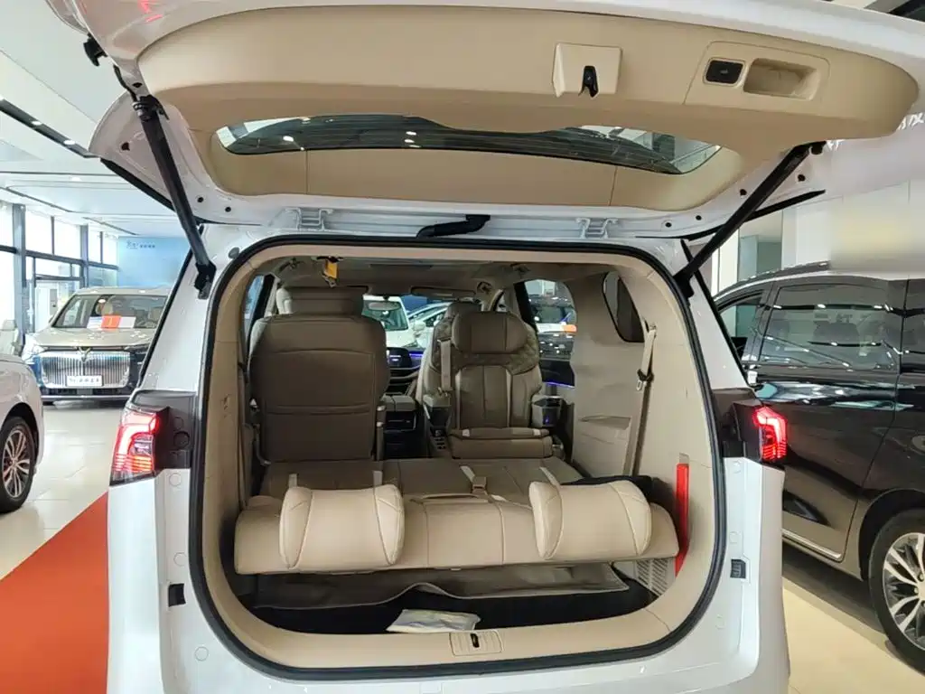 Buick GL8 2026 2025 Land Business Class Comfort DG Edition