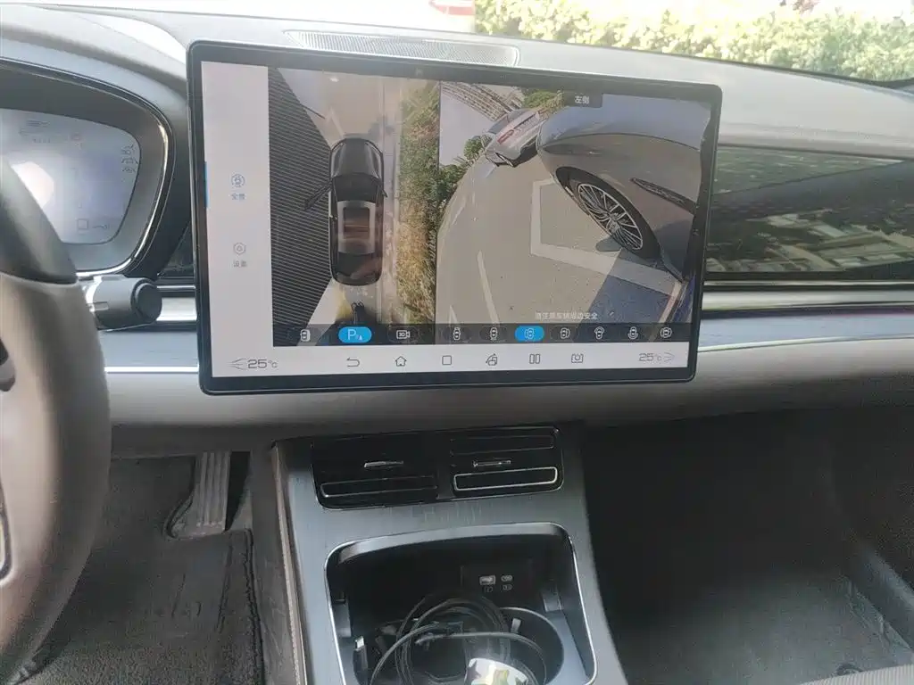 BYD Han 2022 DM-i 121KM Premium Edition фото 9
