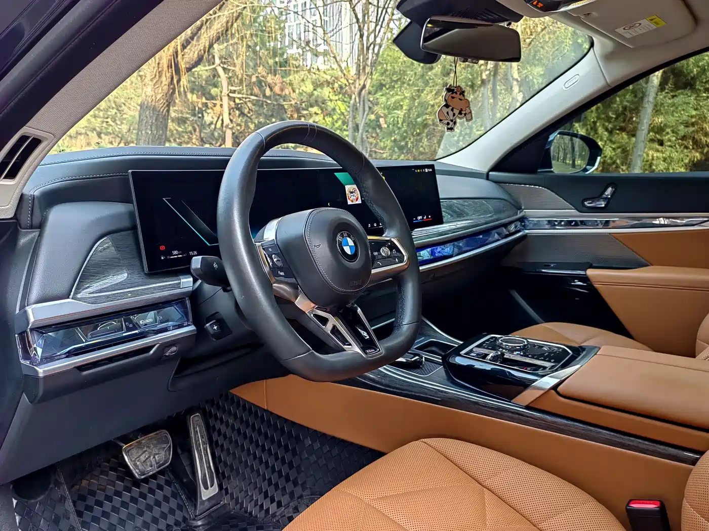 BMW 7 Series 2023 Model 735Li M Sport Package фото 7